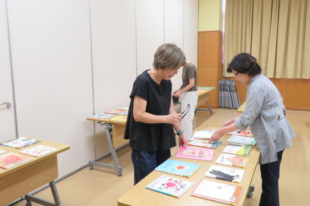 本の読み聞かせコース２