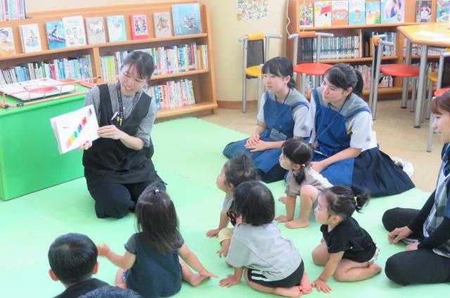 おはなしのもり１