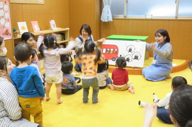 おはなしのもり４